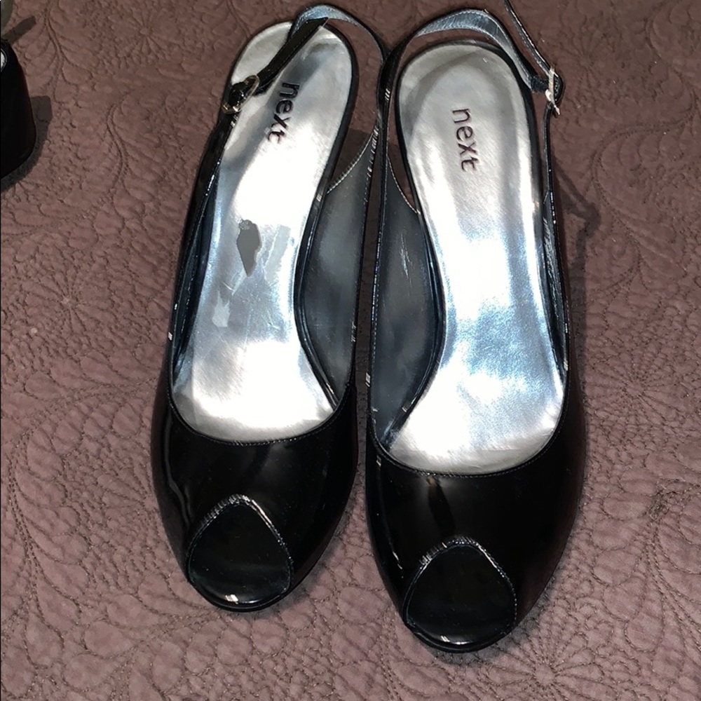 Sling back perp toe pumps - Picture 2 of 5